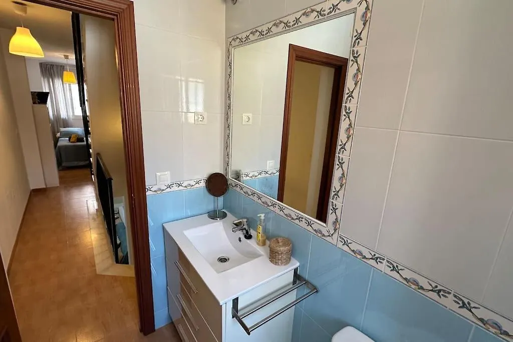 マラガ Vivienda Unica A 10 Metros De La Playaヴィラ 0*,  スペイン